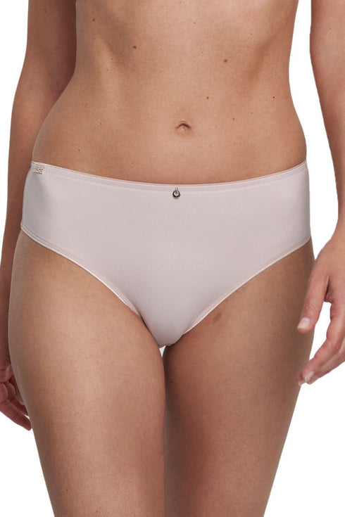 Susa Catania Brief